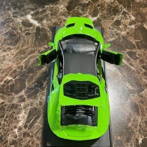 Maisto  Lamborghini Centenario Green-New